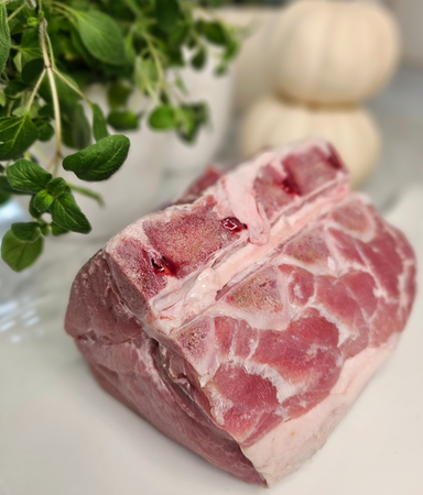 Schab wieprzowy z kością ze świni Złotnickiej, cały element ok 1 kg