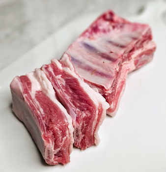 Żeberko jagnięce z Lipowego Wzgórza ok 800g