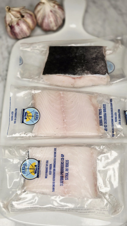  Black Cod stek ze skórą, pojedyńczo pakowany w Vacum, ok 150g/ szt Alaska MSC
