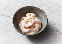  Krewetki z creme fraiche i sokiem z pomarańczy -Gambas in Orangen -Senfsauce