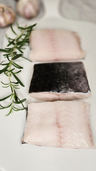 Black Cod stek ze skórą, pojedyńczo pakowany w Vacum, ok 150g/ szt Alaska MSC
