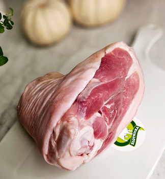 Złotnickie golonki wieprzowe