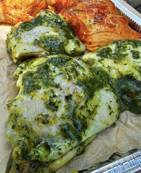 Kurczak w marynacie ziołowej na grilla